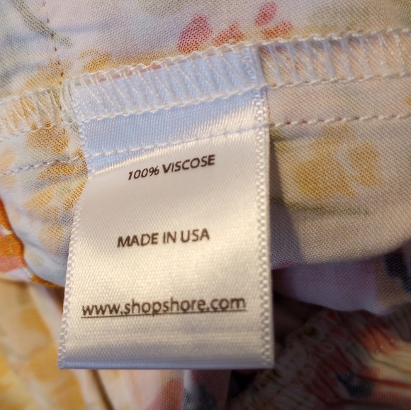 NEW SHORE Willow Romper in Muddled Bloom Size Small Boho Vacation Cottagecore - Picture 16 of 16